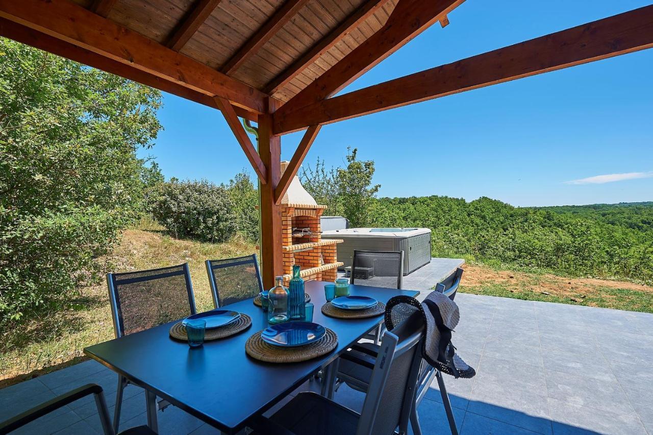 Francecomfort - Village Des Cigales Mauroux  Buitenkant foto
